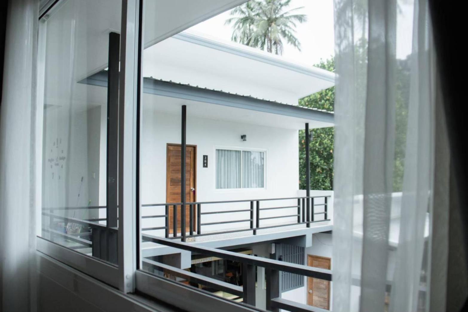 Hotel Nangkam Boutique Donsak Ban Pheng Krong Exterior foto